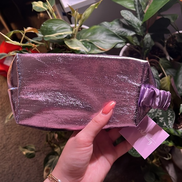 NWT 8 piece lilac ulta set - Picture 5 of 7